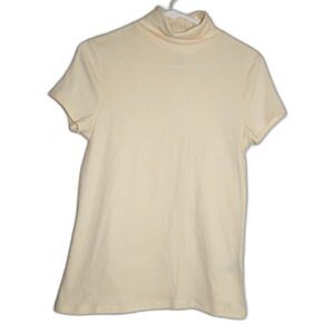 IZOD Golf Classix Stretch women's small cream turtleneck t-shirt
